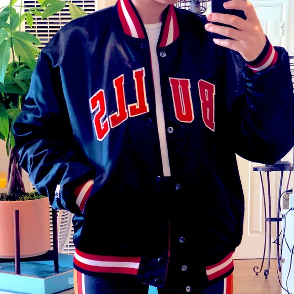REVERSIBLE NBA Chicago Bulls vintage Starter coat - Picture 14 of 16